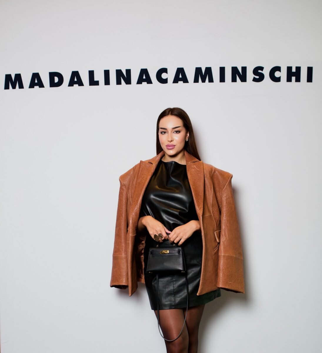 Madalina Caminschi